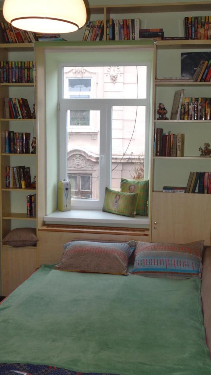 Modern Chaikovskogo Apartment Lviv Ngoại thất bức ảnh