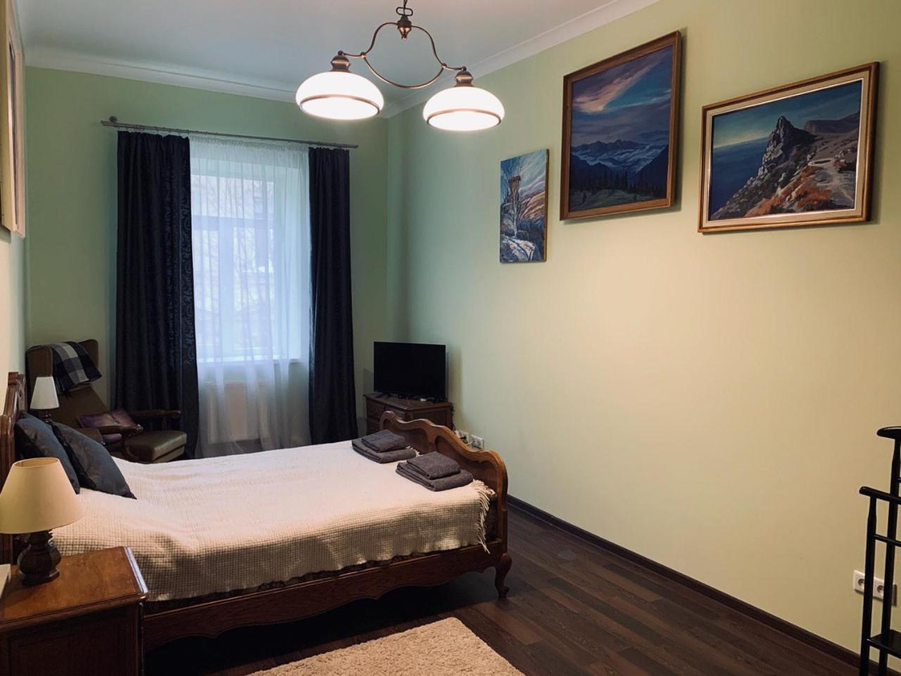 Modern Chaikovskogo Apartment Lviv Ngoại thất bức ảnh